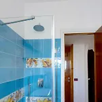 Vacanze Romane Apartment *