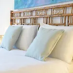 Vacanze Romane Apartment *